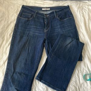 Levi’s 515 bootcut jeans size 8
